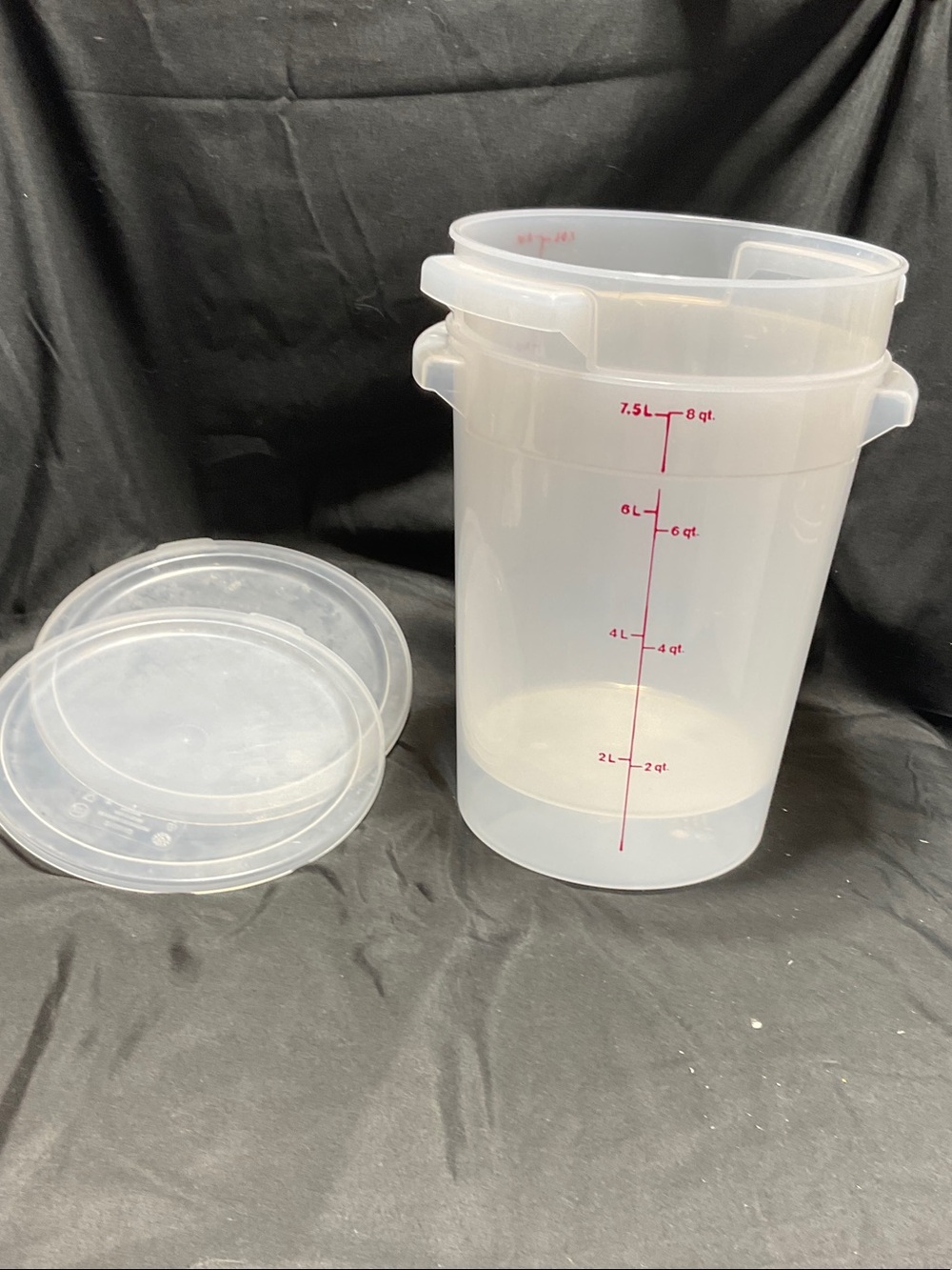 Two Clear Plastic Kitchen Storage Container with Lid - Translucent. 8 quart.